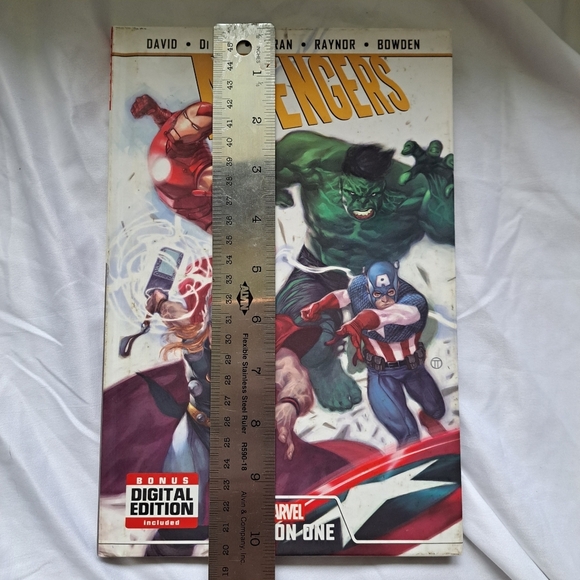 Avengers: Season One Marvel Novel by Peter David Hard Cover comic book - Picture 11 of 12